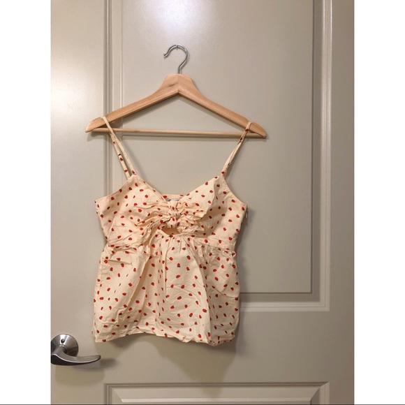 Madewell tie-front cami top in fresh strawberries - Picture 3 of 6